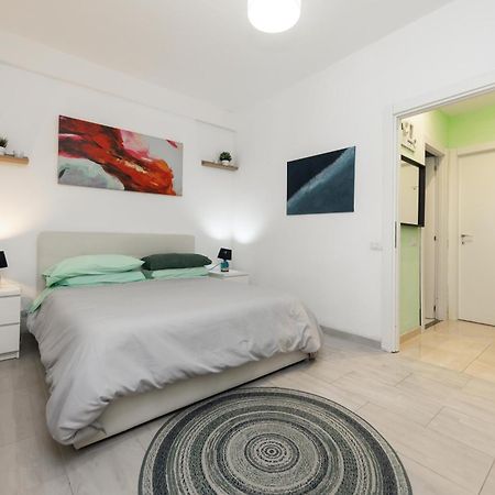 Lotus - Appartamento Sul Mare A Ostia Con Giardino Relax Buitenkant foto